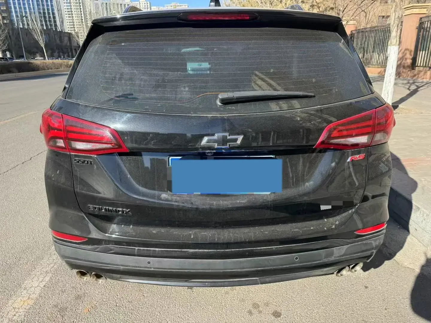 2022 CHEVROLET EQUINOX thumbnail 4