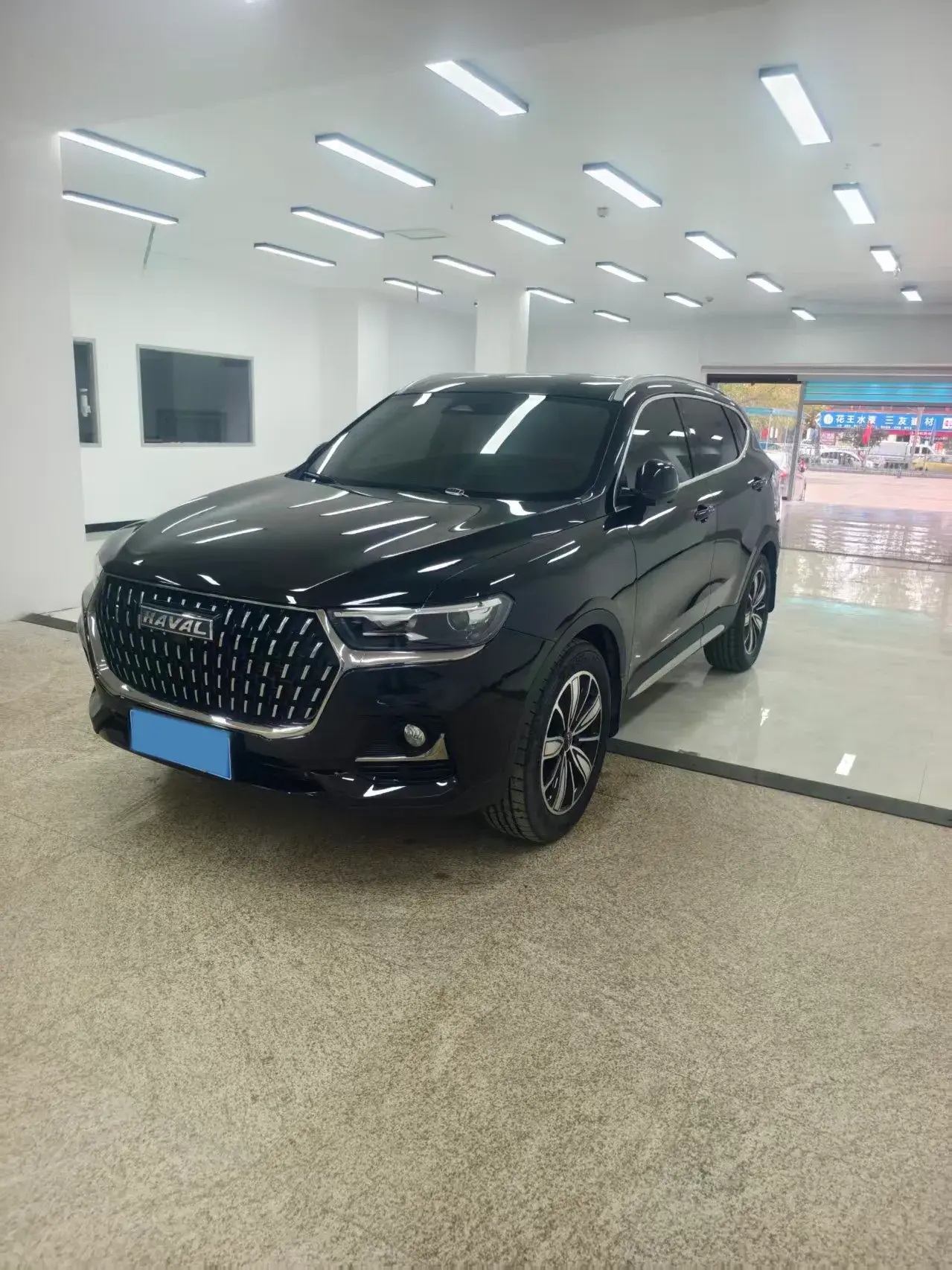 2023 HAVAL H6 view 1