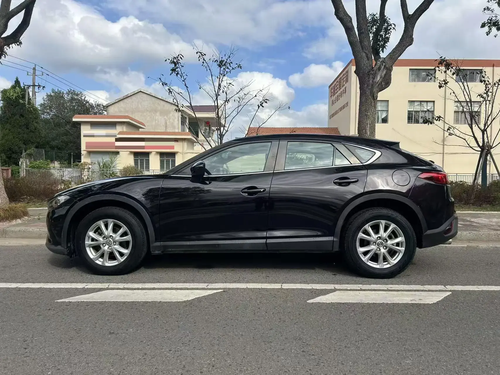 2018 MAZDA CX-4 thumbnail 3
