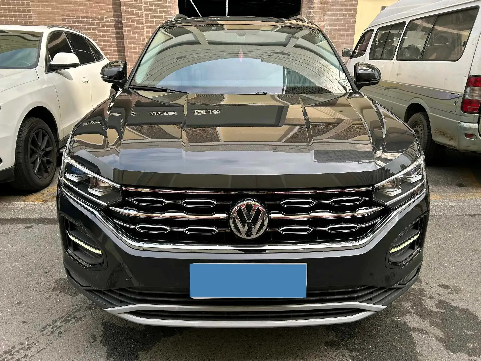 2020 VOLKSWAGEN TAYRON thumbnail 2