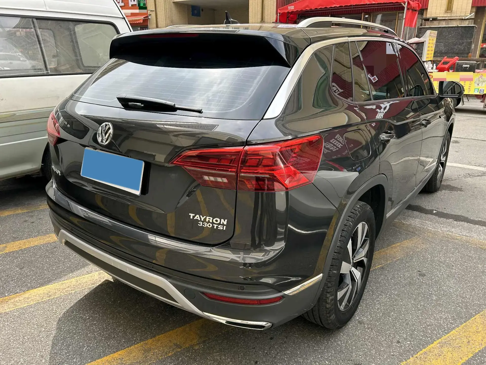 2020 VOLKSWAGEN TAYRON thumbnail 4