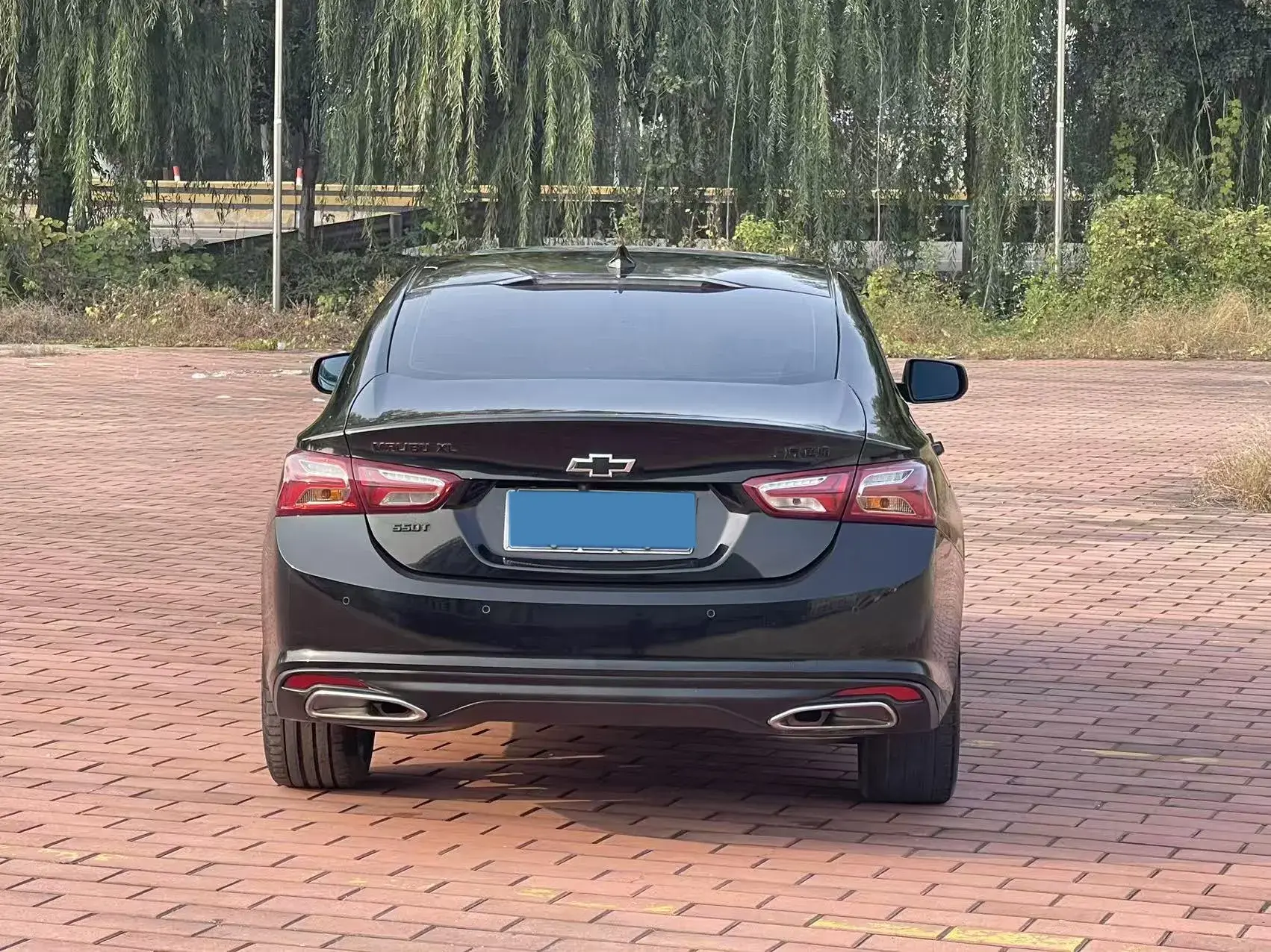 2019 CHEVROLET MALIBU thumbnail 4