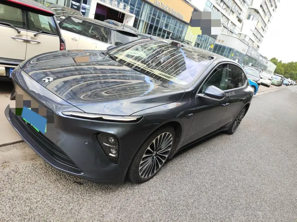 2021 VOLKSWAGEN ID.6 view 1