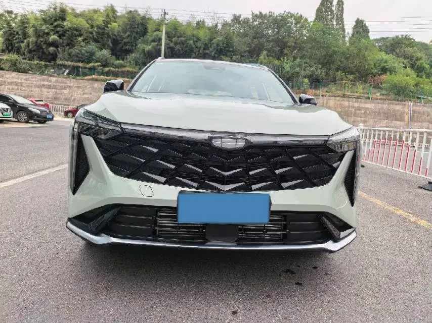 2023 GEELY AZKARRA thumbnail 2