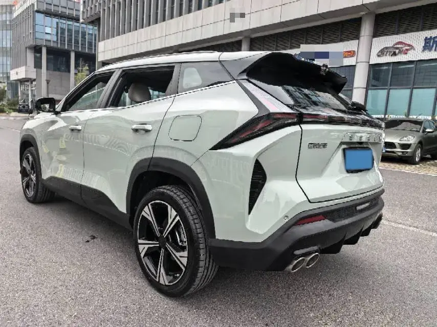 2023 GEELY AZKARRA thumbnail 4