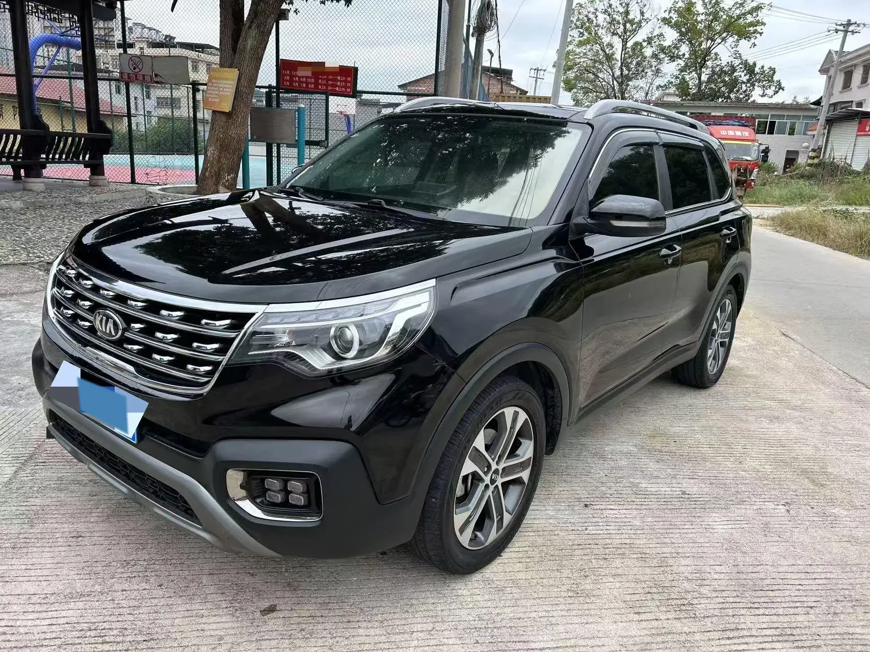 2018 KIA SPORTAGE view 1