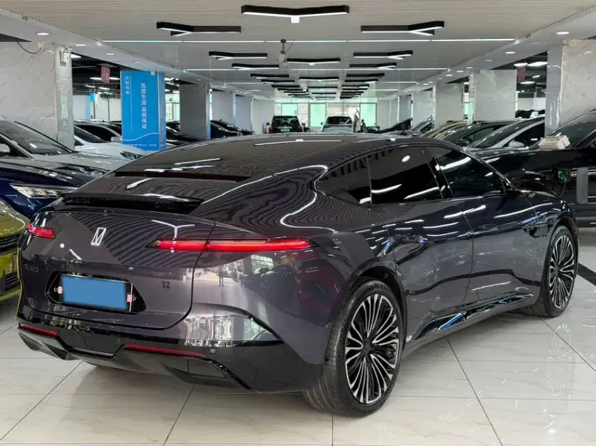 2024 AVATR 12 thumbnail 3