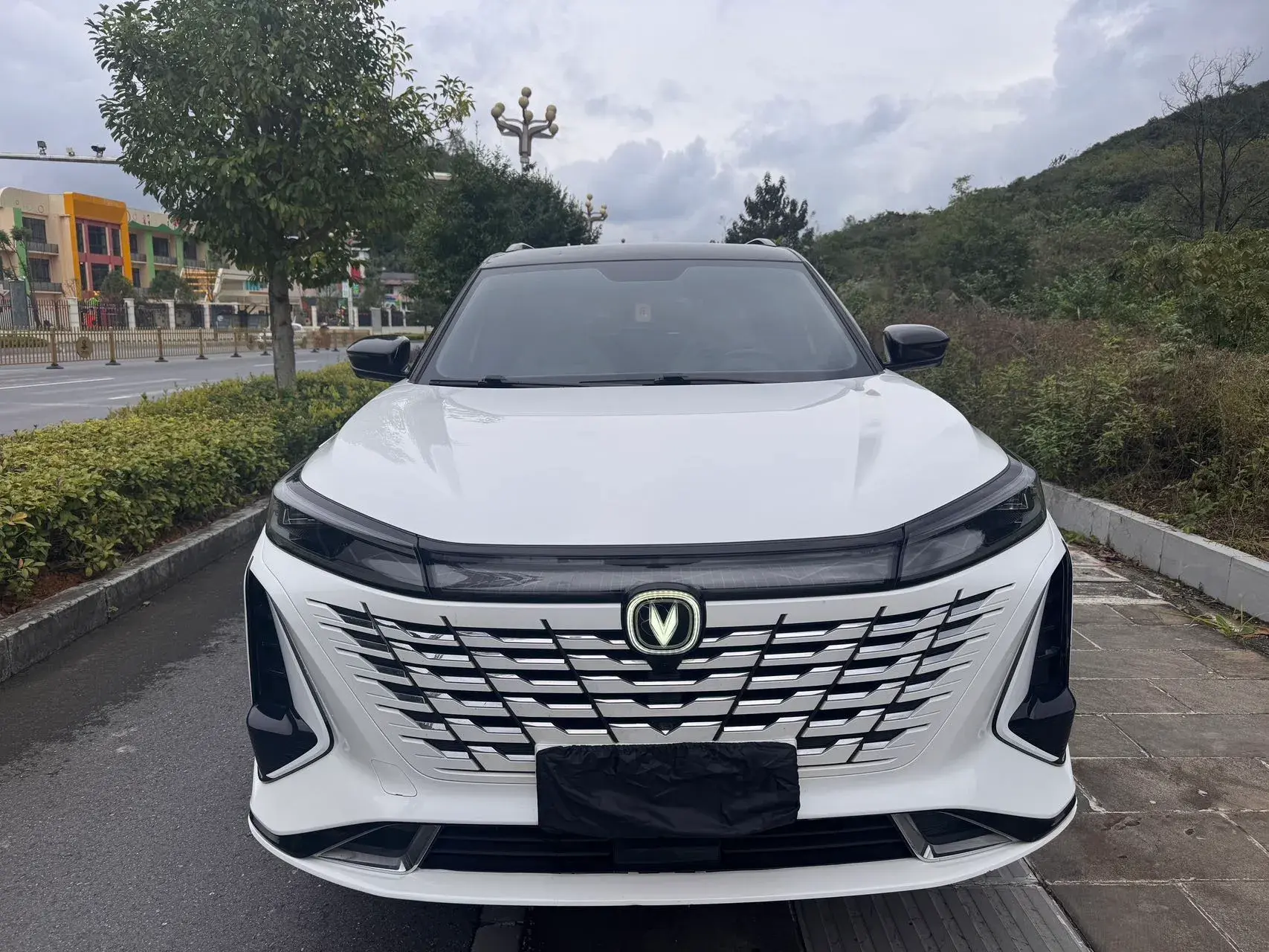 2023 CHANGAN CS75 thumbnail 2