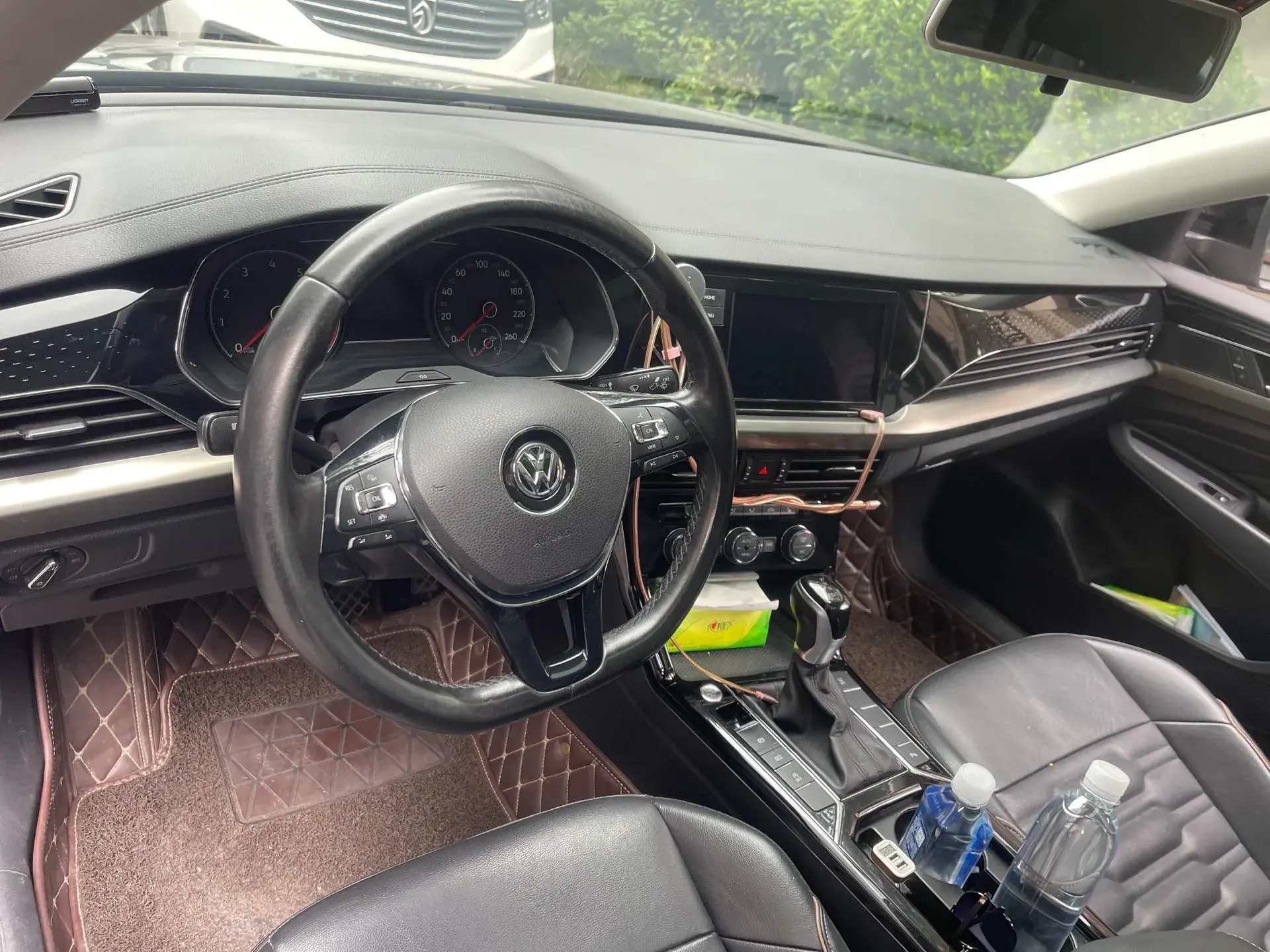 2019 VOLKSWAGEN PASSAT thumbnail 4