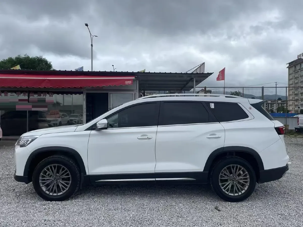 2023 Jetour X90 Plus 1.5T 156HP L4 6MT,autocango,china used car exporter,china ev exporter,chinese used car exporter,chinese used ev exporter