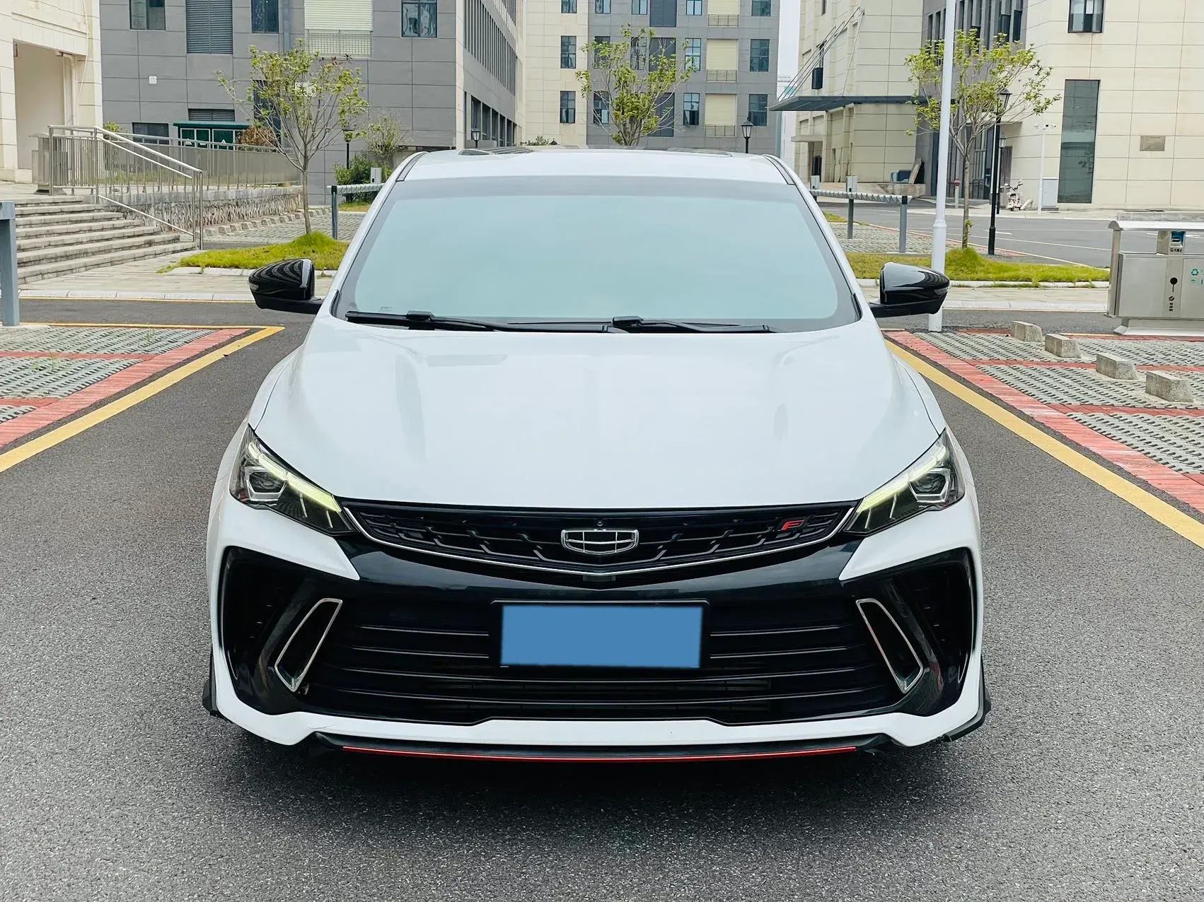 2022 GEELY BINRAY thumbnail 2