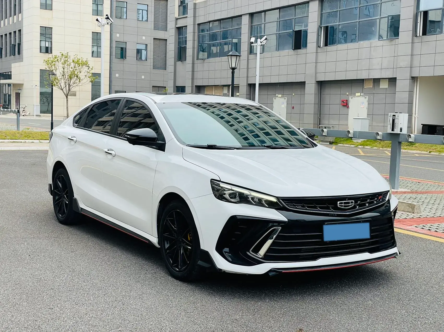 2022 GEELY BINRAY thumbnail 3