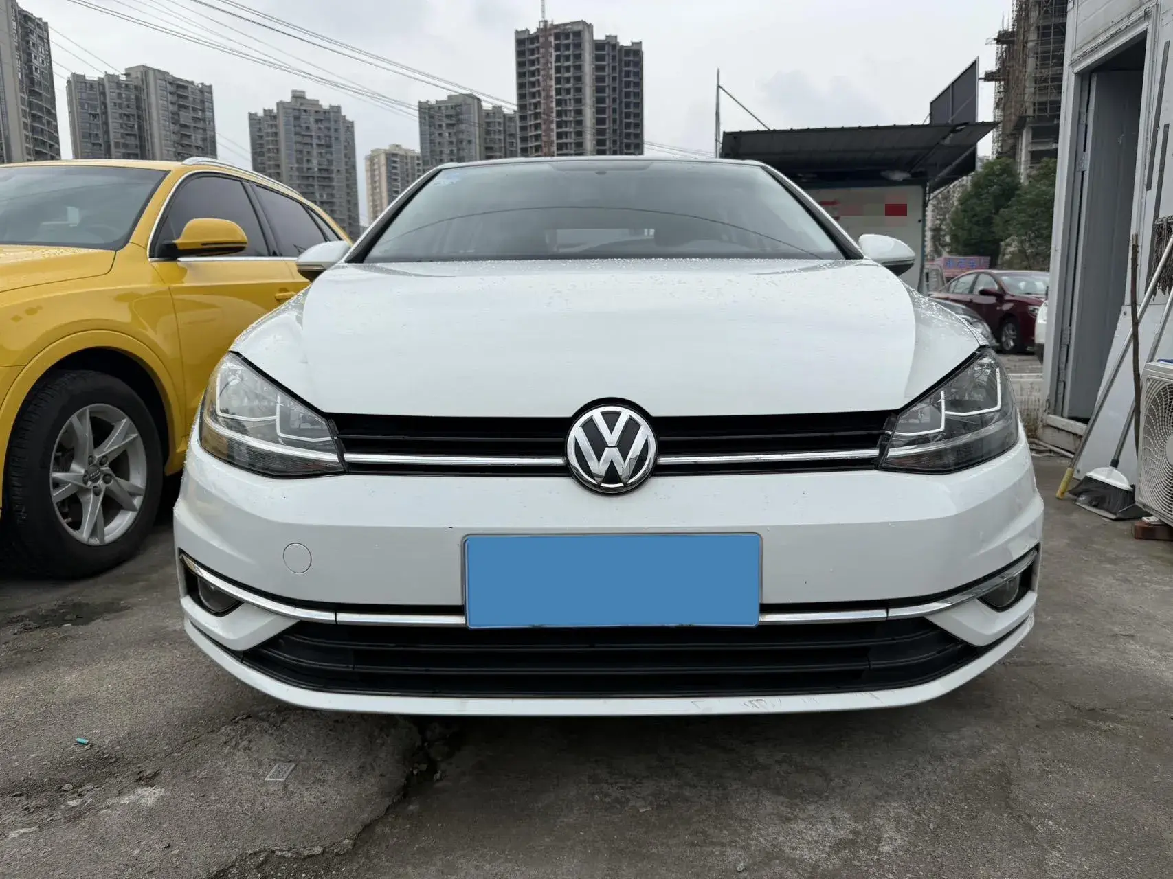 2018 VOLKSWAGEN GOLF thumbnail 2
