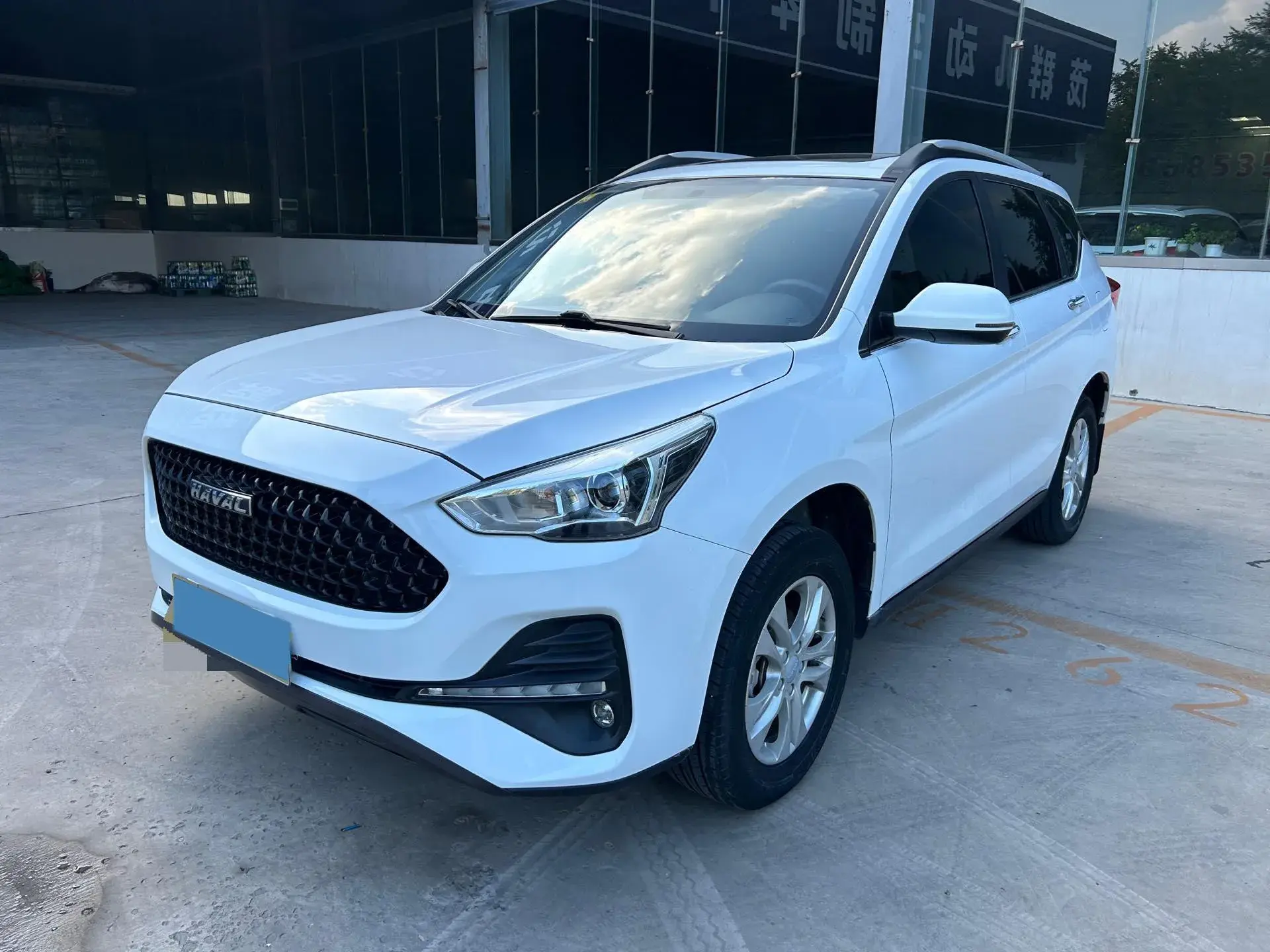 2019 HAVAL M6 view 1
