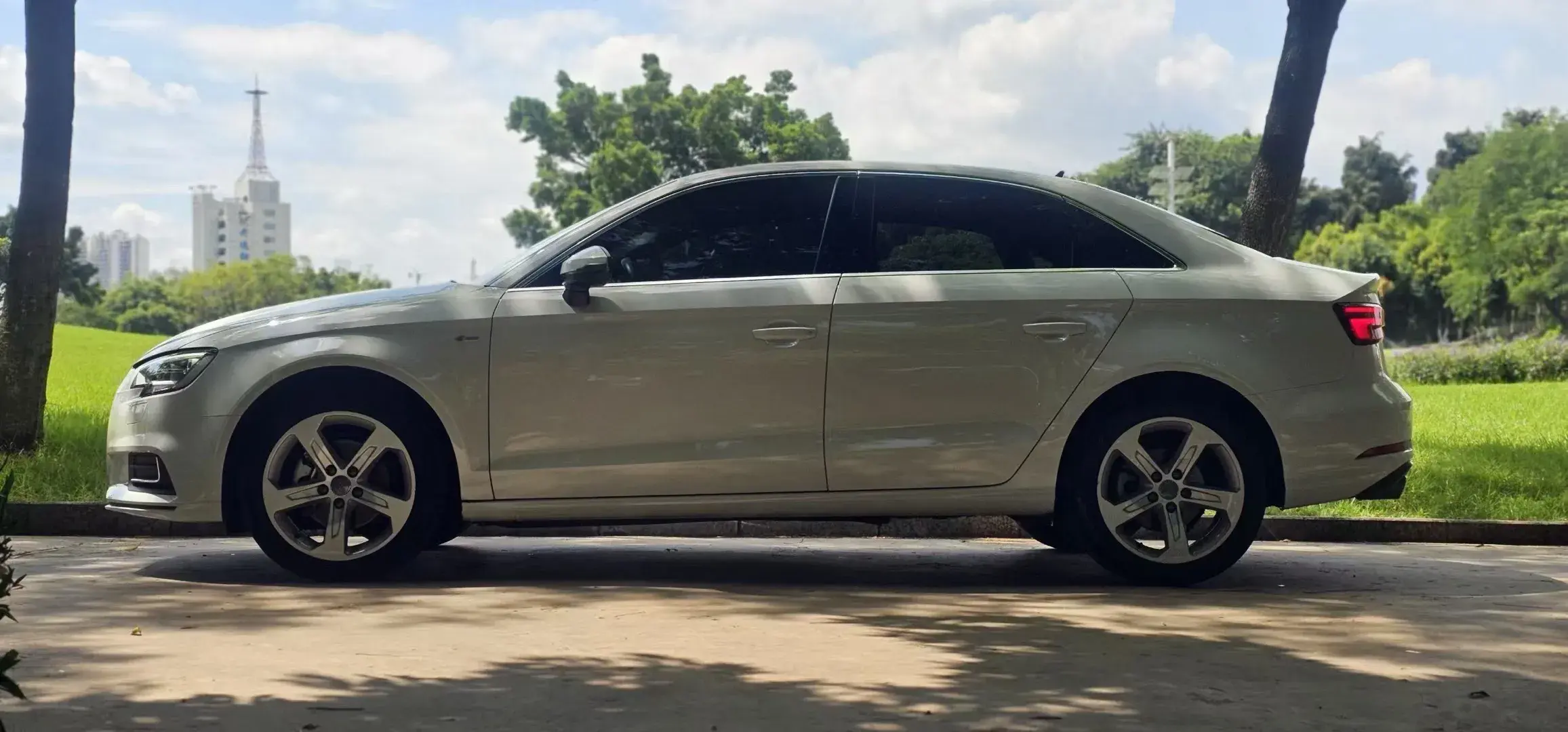 2020 AUDI A3 thumbnail 3