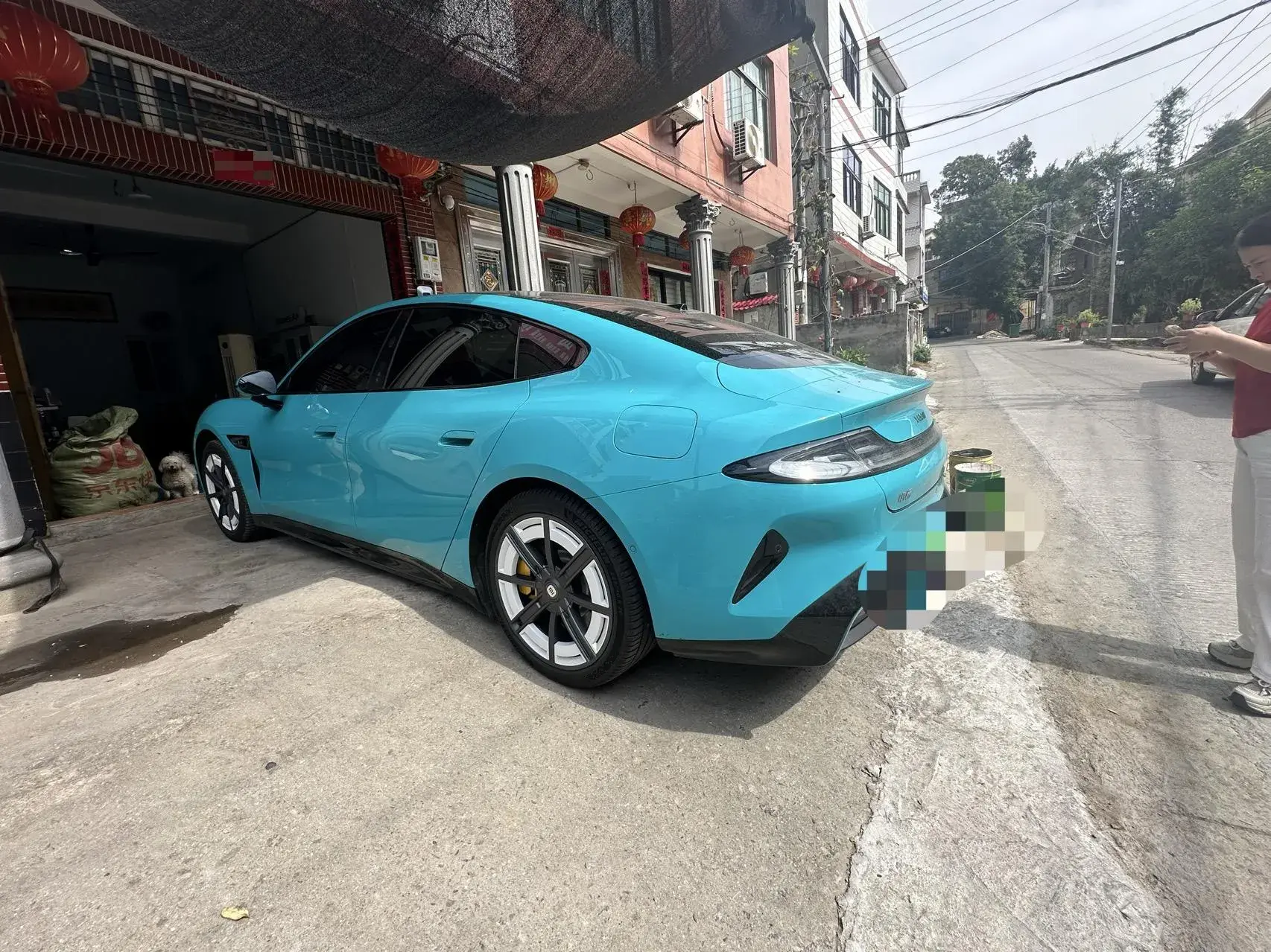 2024 MI SU7 thumbnail 3