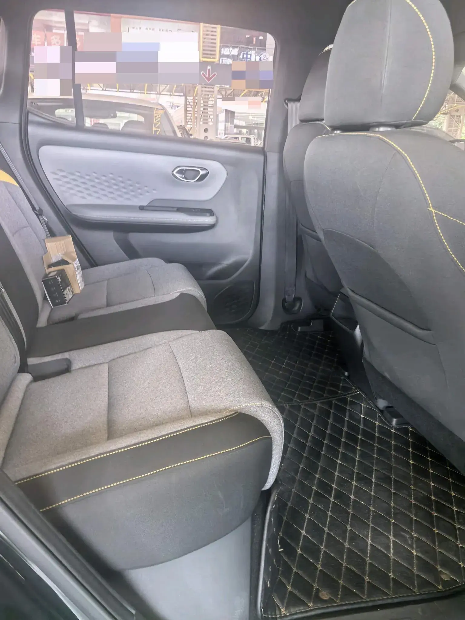 2022 AION Y thumbnail 4