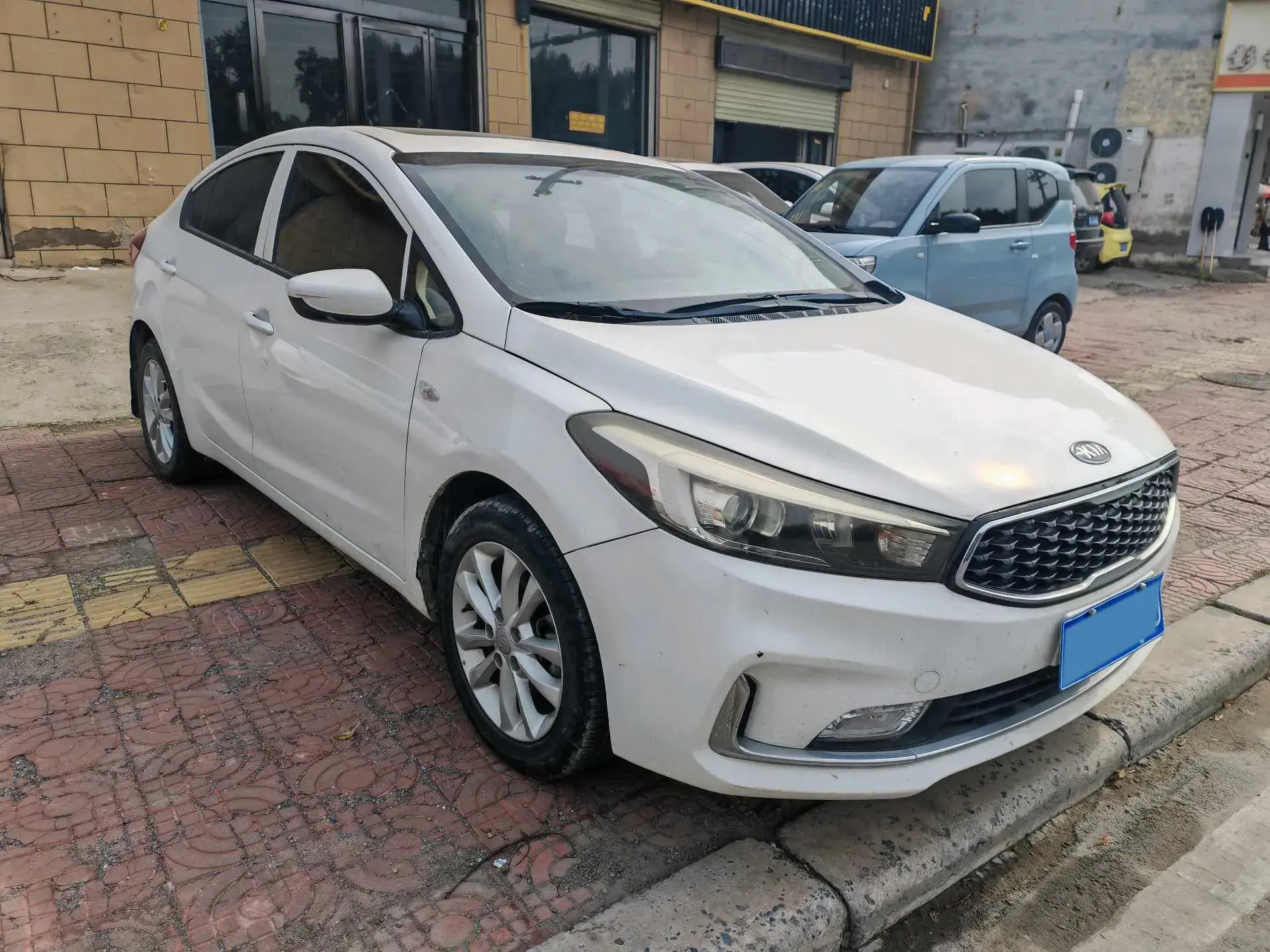 2016 KIA K3 thumbnail 2