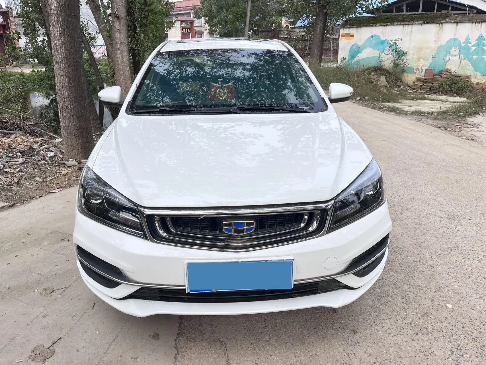 2018 GEELY EMGRAND thumbnail 2