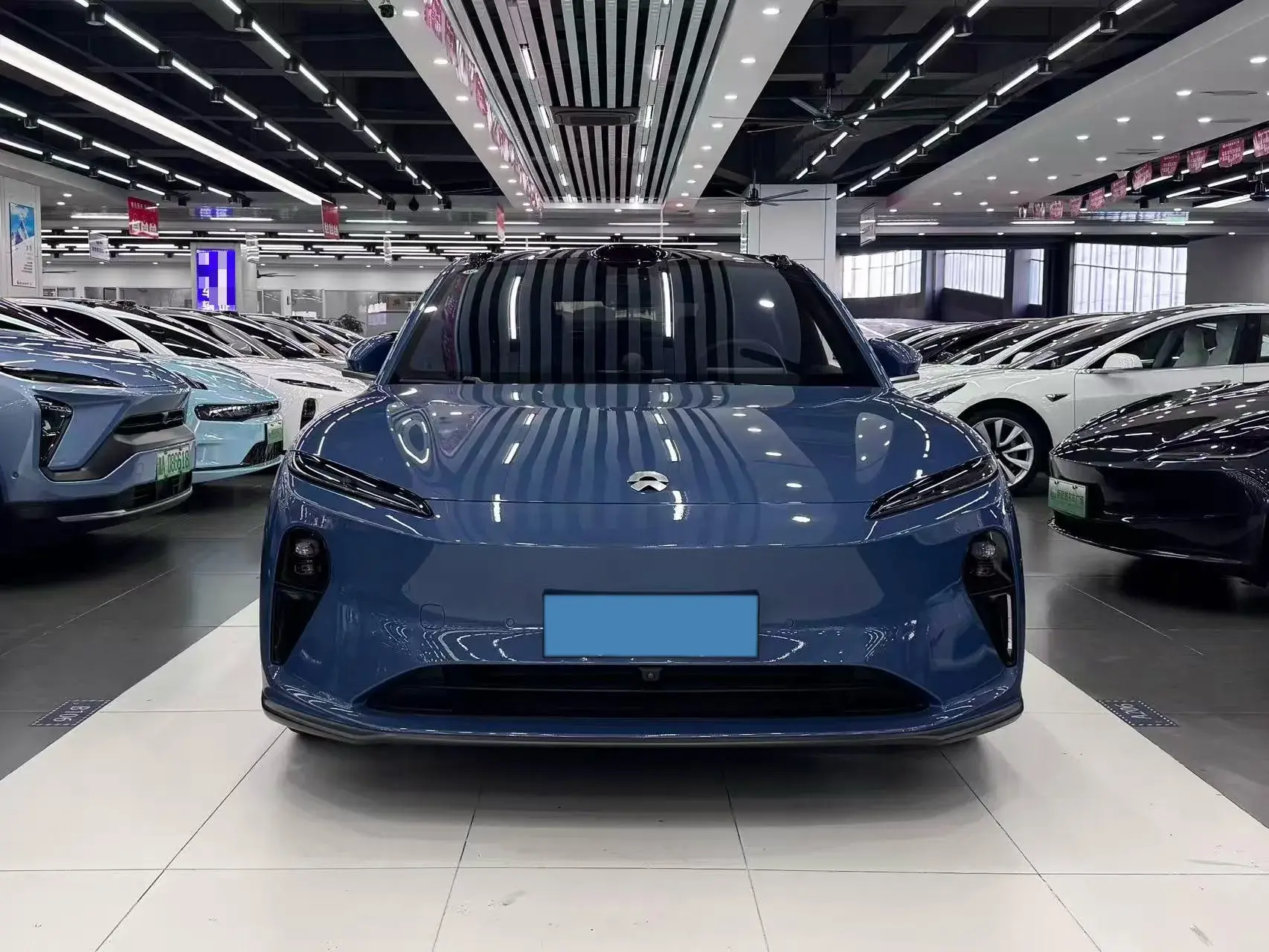 2024 NIO ET5 thumbnail 2