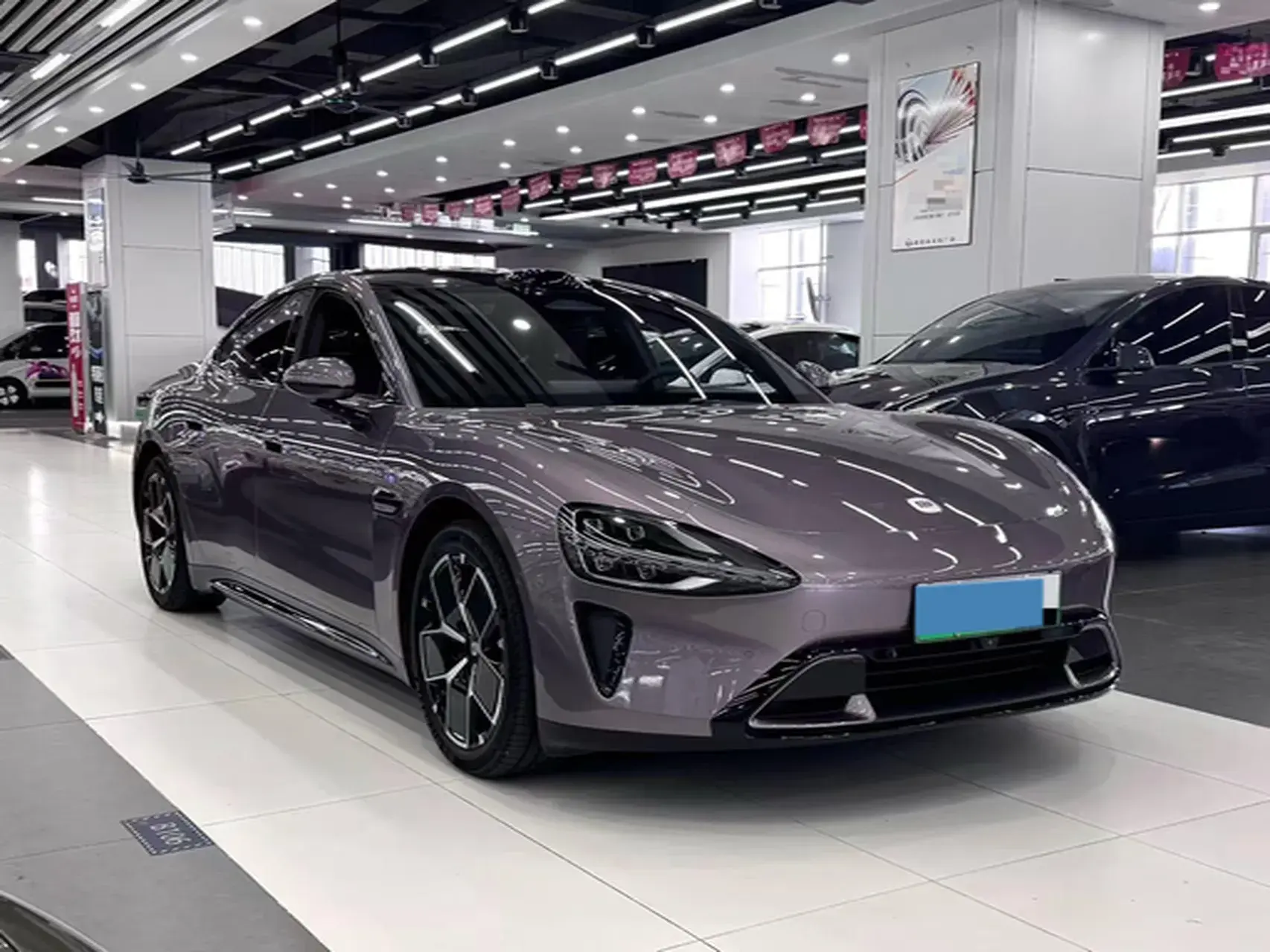 2024 MI SU7 thumbnail 3