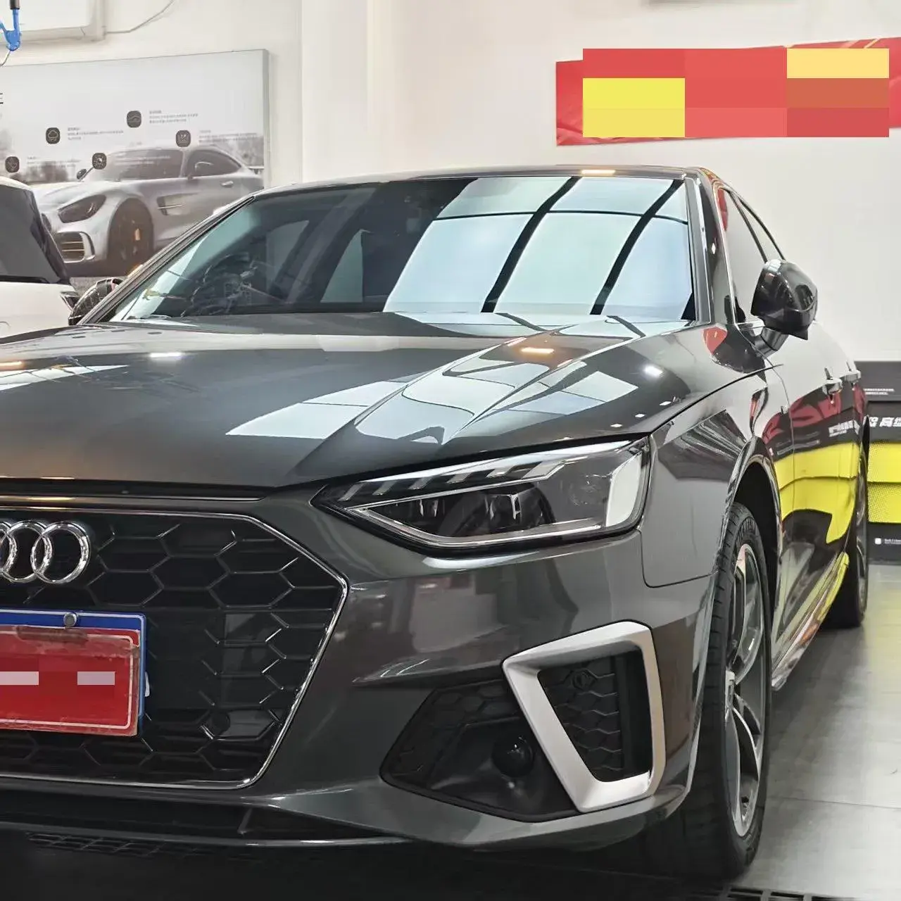 2023 AUDI A4L thumbnail 4