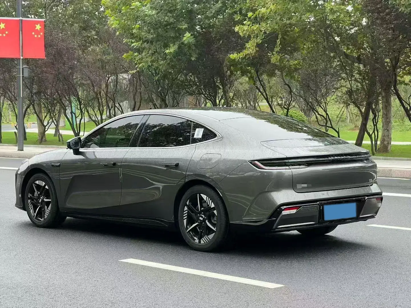 2024 GEELY GALAXY thumbnail 3