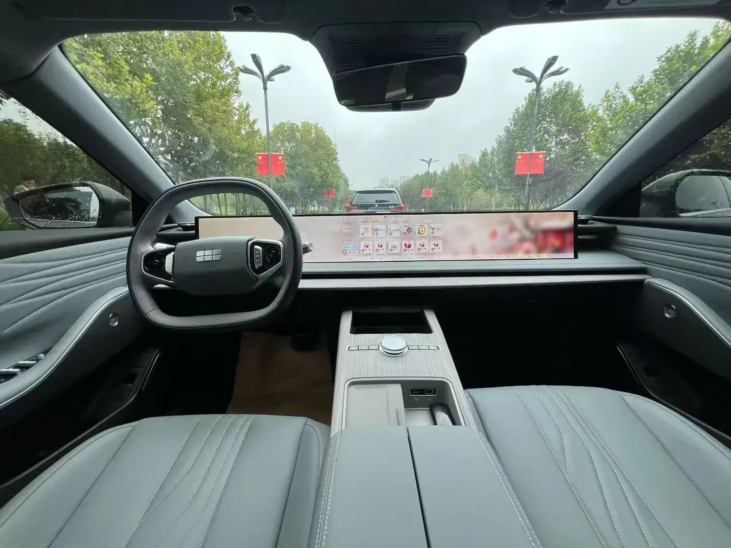 2024 GEELY GALAXY thumbnail 2