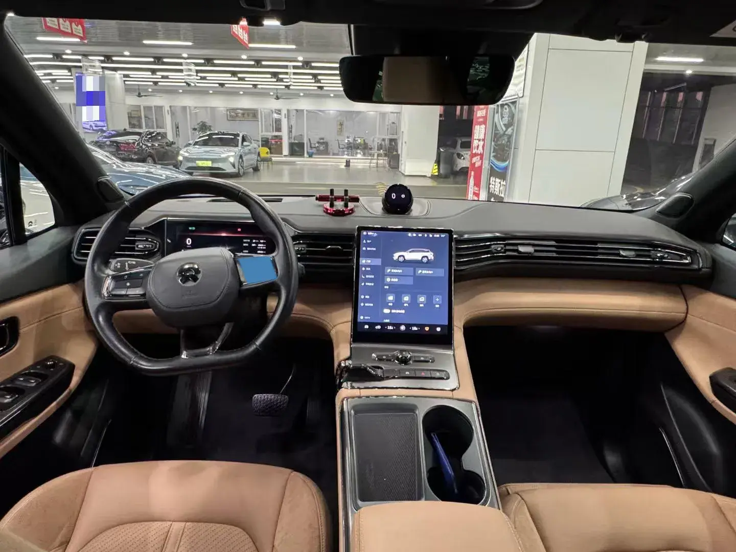 2019 NIO ES6 thumbnail 4