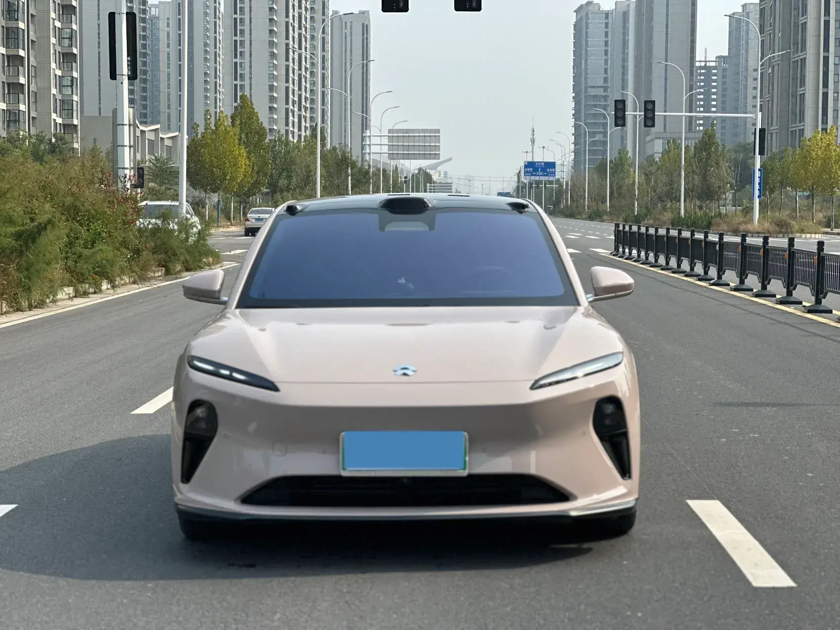 2024 NIO ET5 thumbnail 2