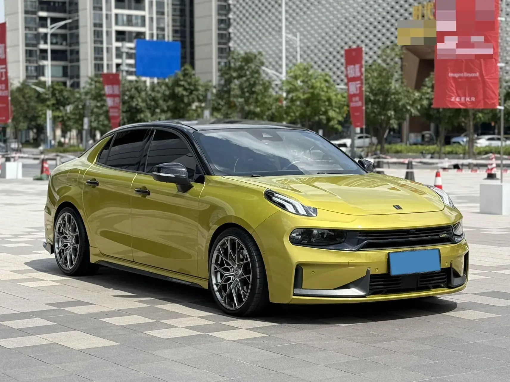 2020 LYNK&CO 03 thumbnail 3