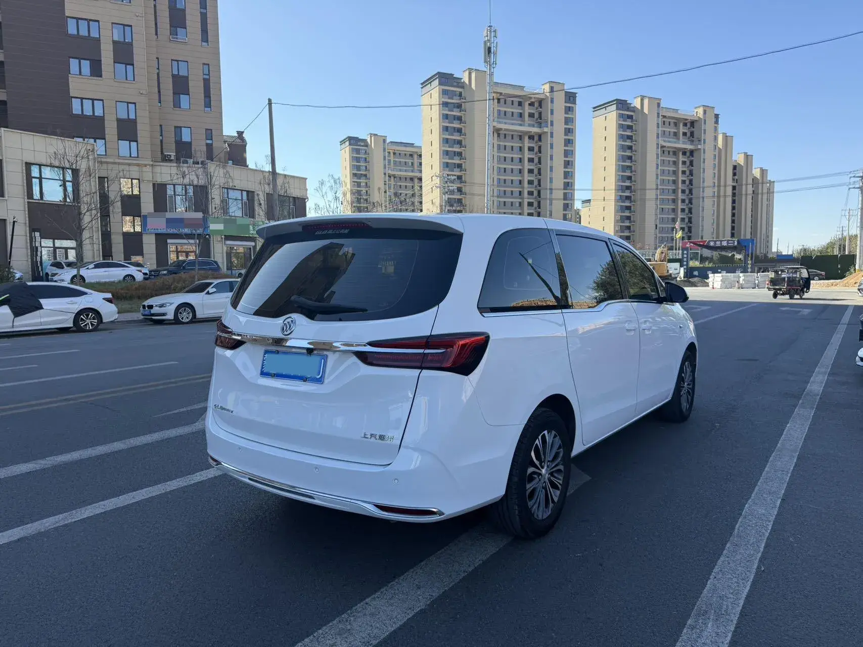 2021 BUICK GL8 thumbnail 4