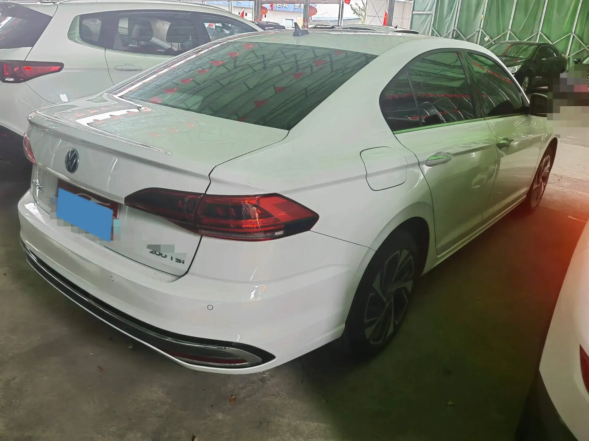 2023 VOLKSWAGEN BORA thumbnail 2