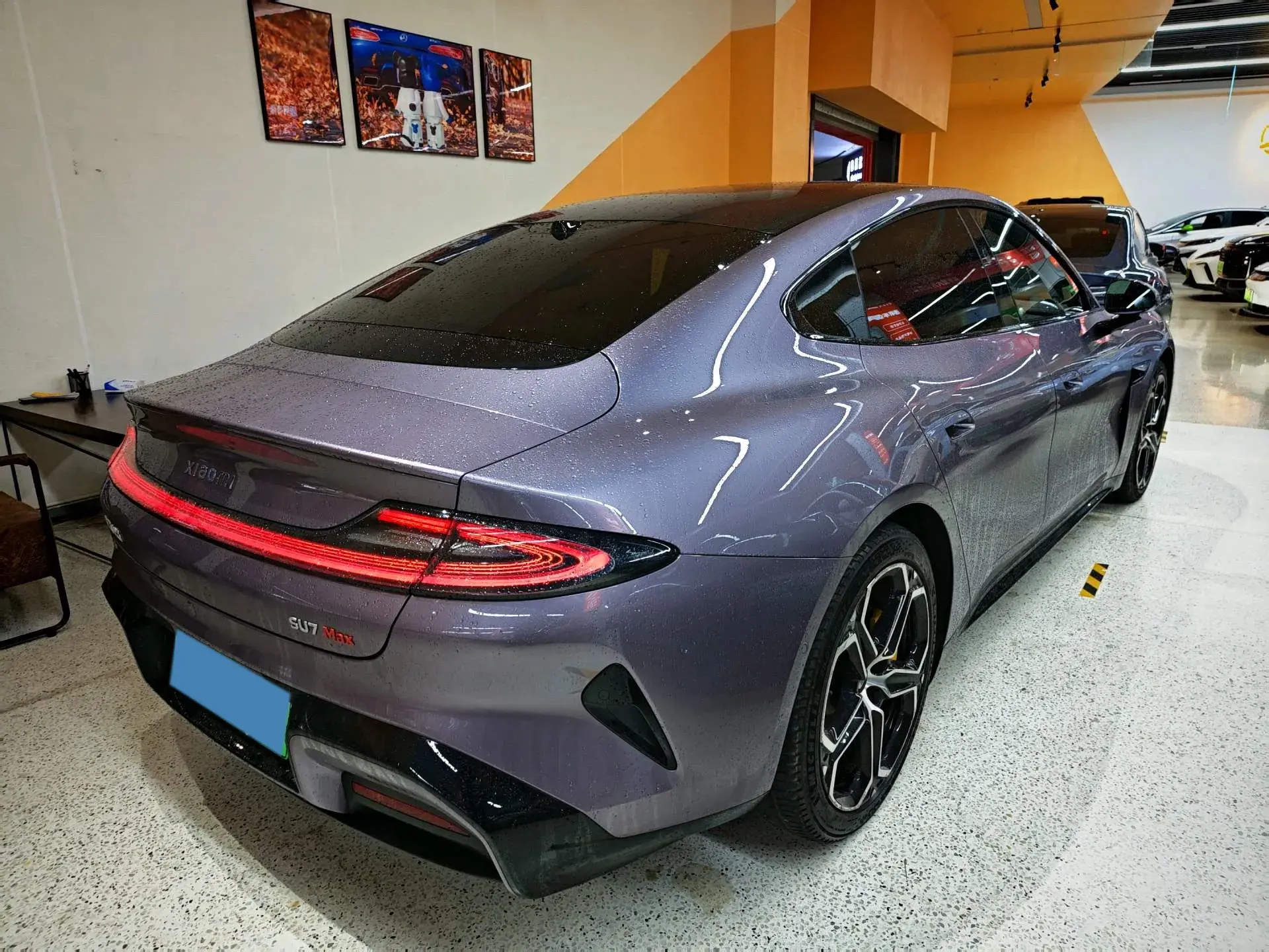 2024 MI SU7 thumbnail 4