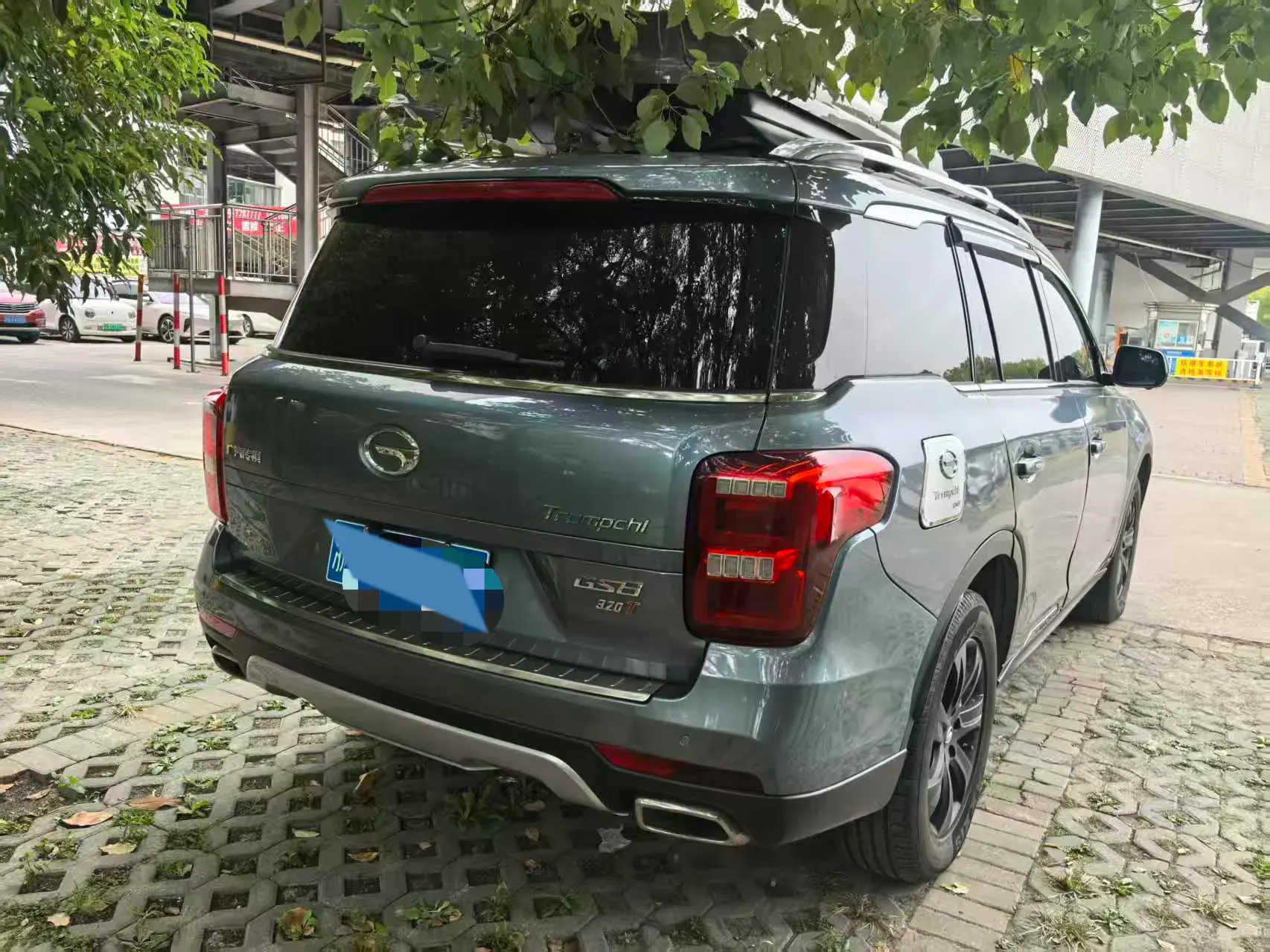 2017 GAC TRUMPCHI thumbnail 3