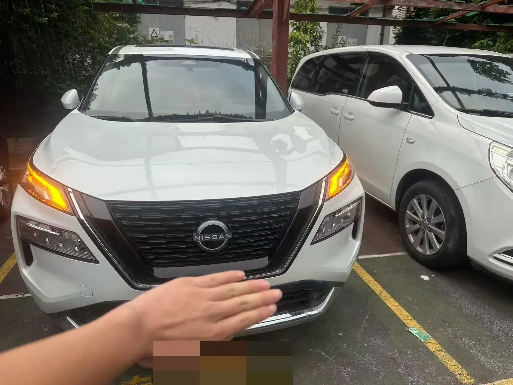 2023 NISSAN X-TRAIL thumbnail 4