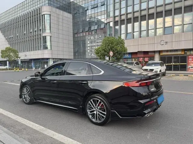 2023 GEELY PREFACE thumbnail 3