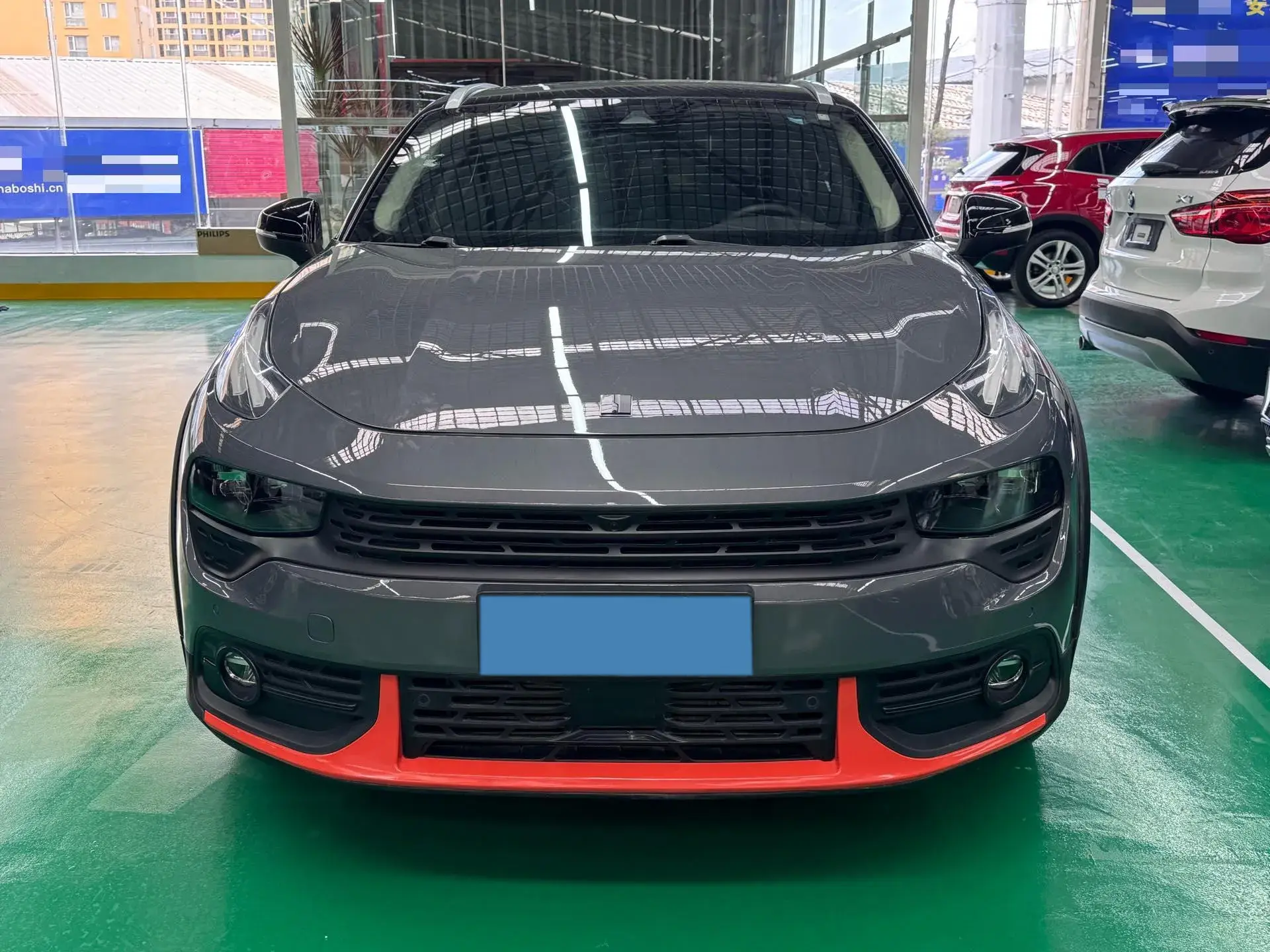 2018 LYNK&CO 02 thumbnail 2