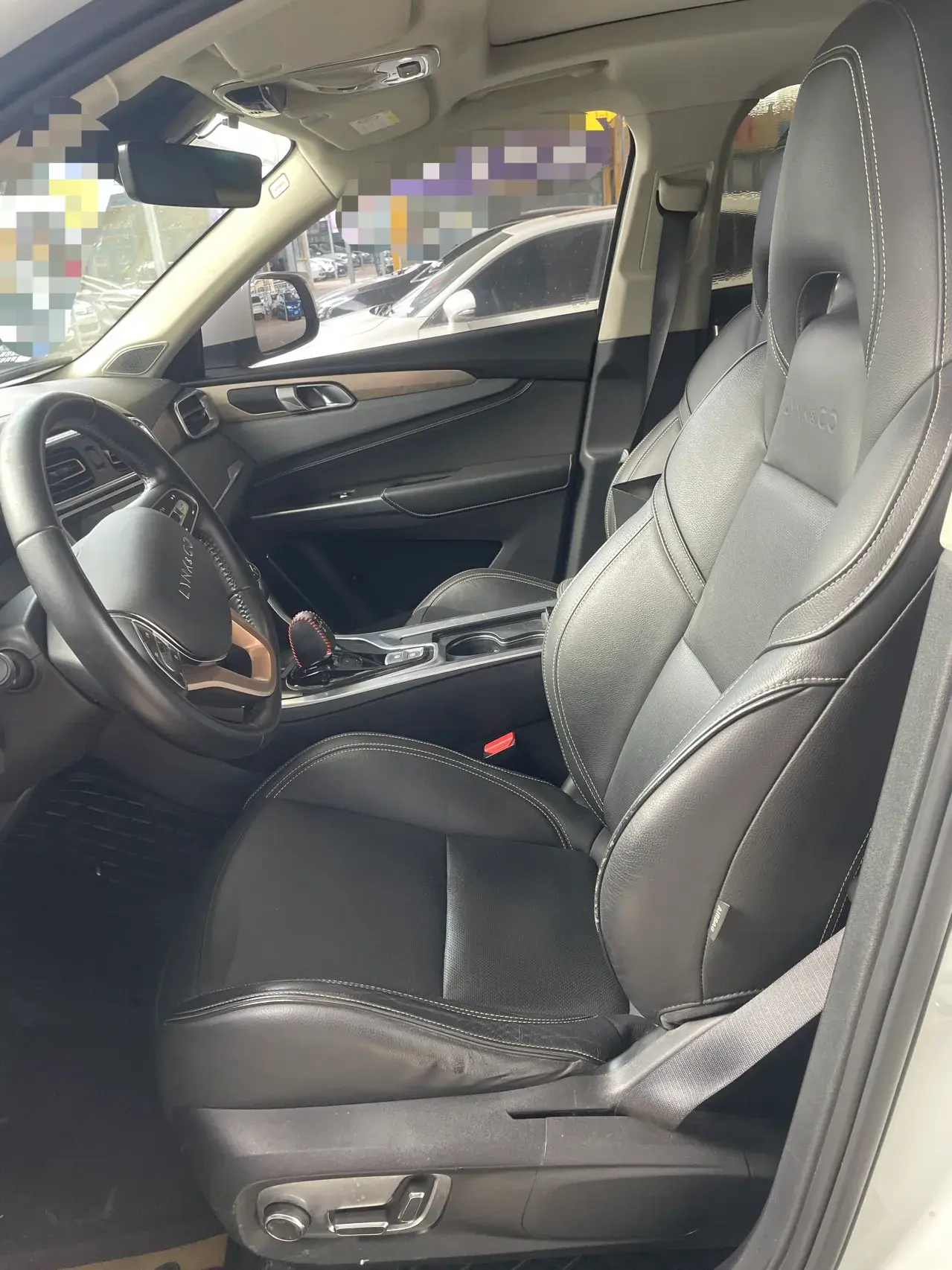 2017 LYNK&CO 01 thumbnail 3