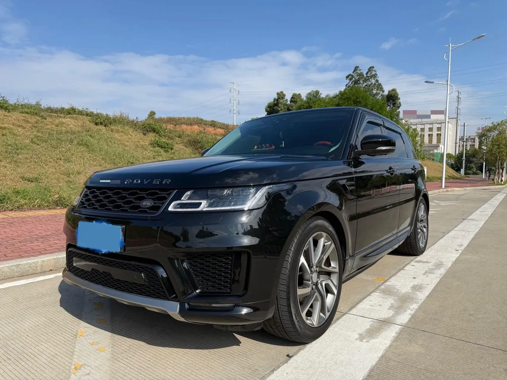 2018 LAND ROVER view 1