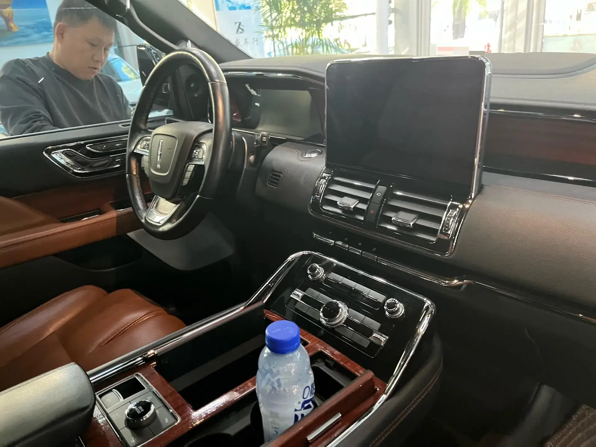 2020 LINCOLN NAVIGATOR thumbnail 3