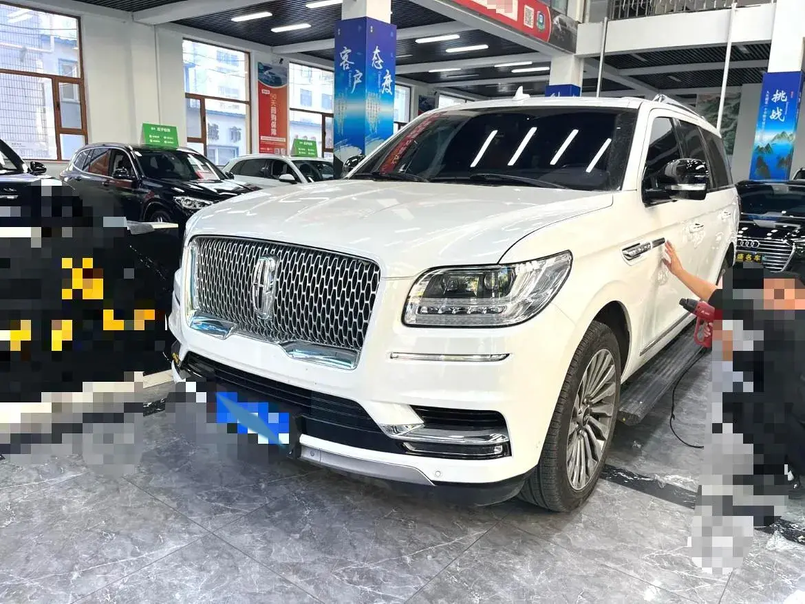 2020 Lincoln Navigator 3.5T 388HP V6 10AT