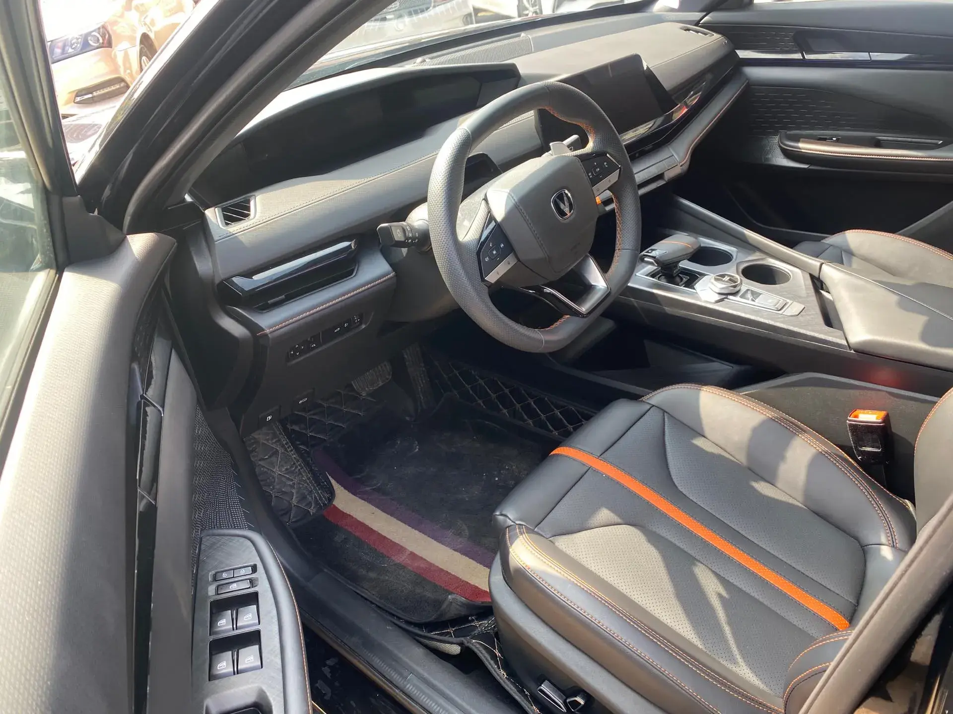 2024 CHANGAN UNI-V thumbnail 4