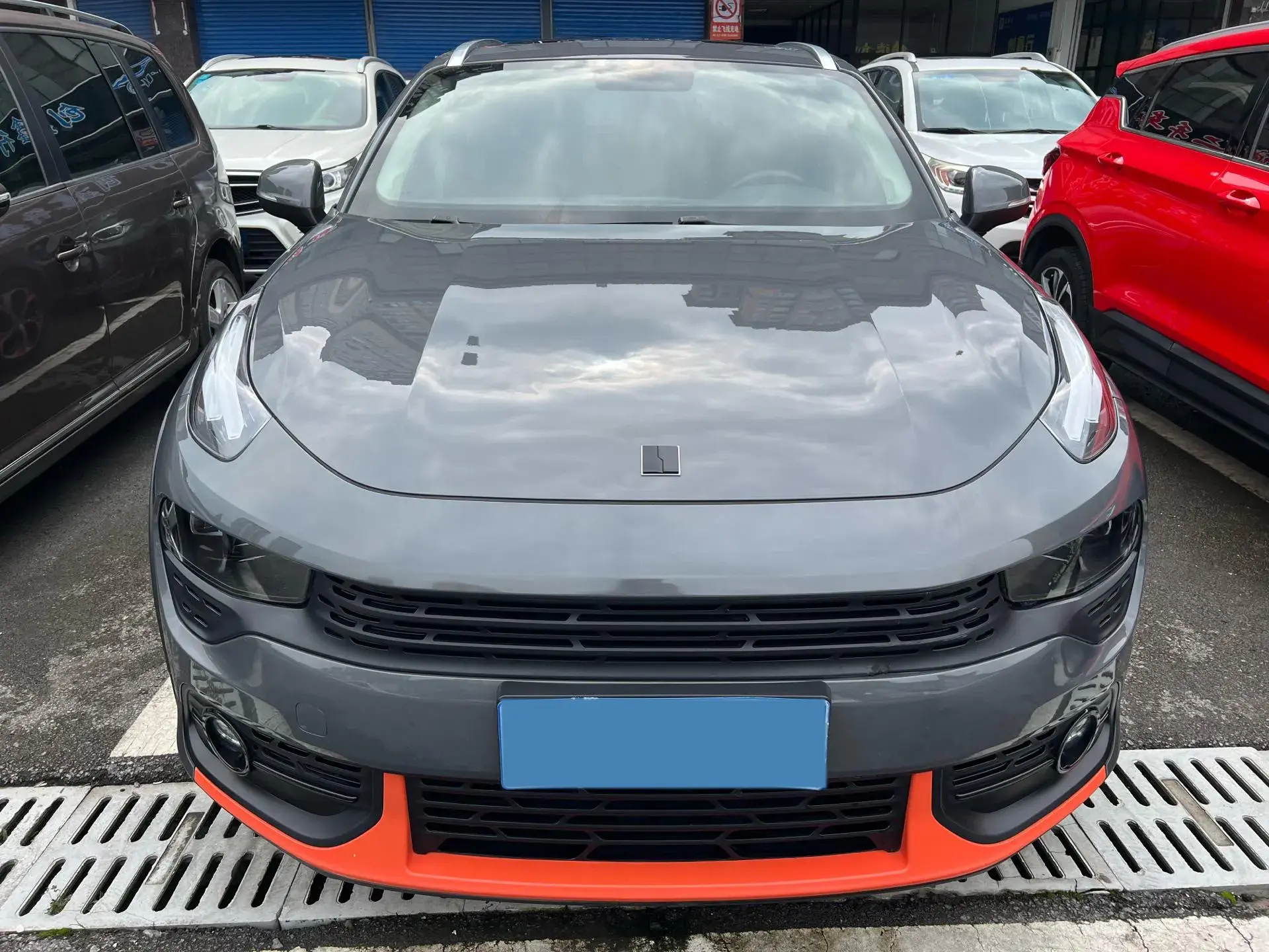 2019 LYNK&CO 02 thumbnail 2