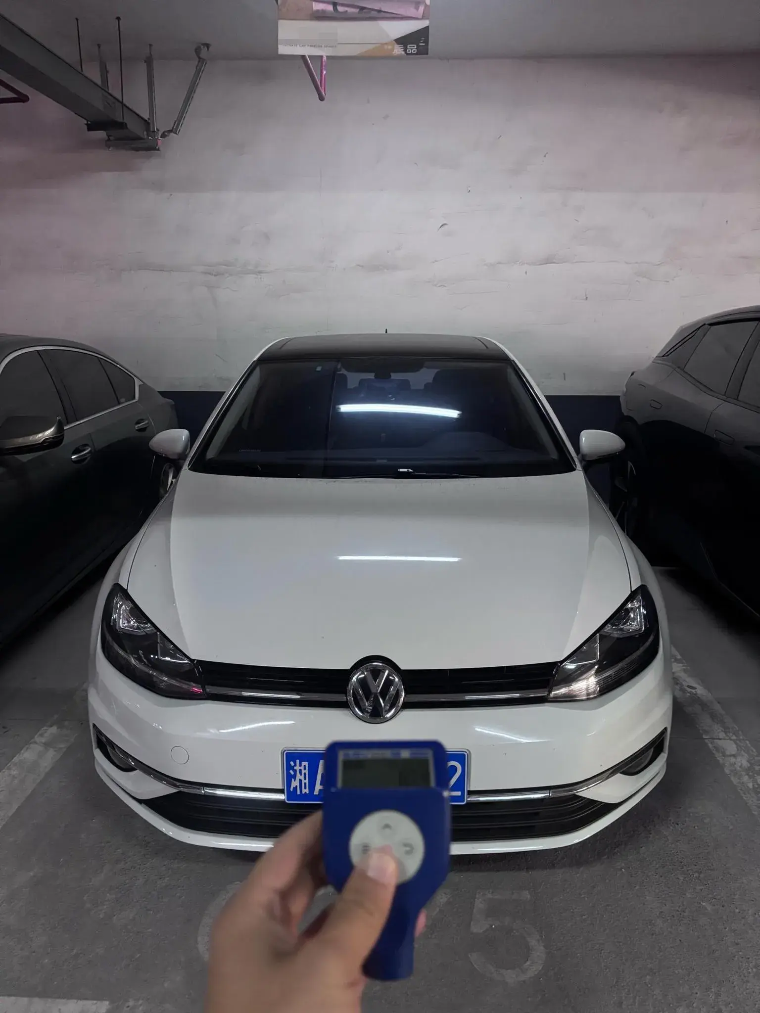 2019 VOLKSWAGEN GOLF thumbnail 2