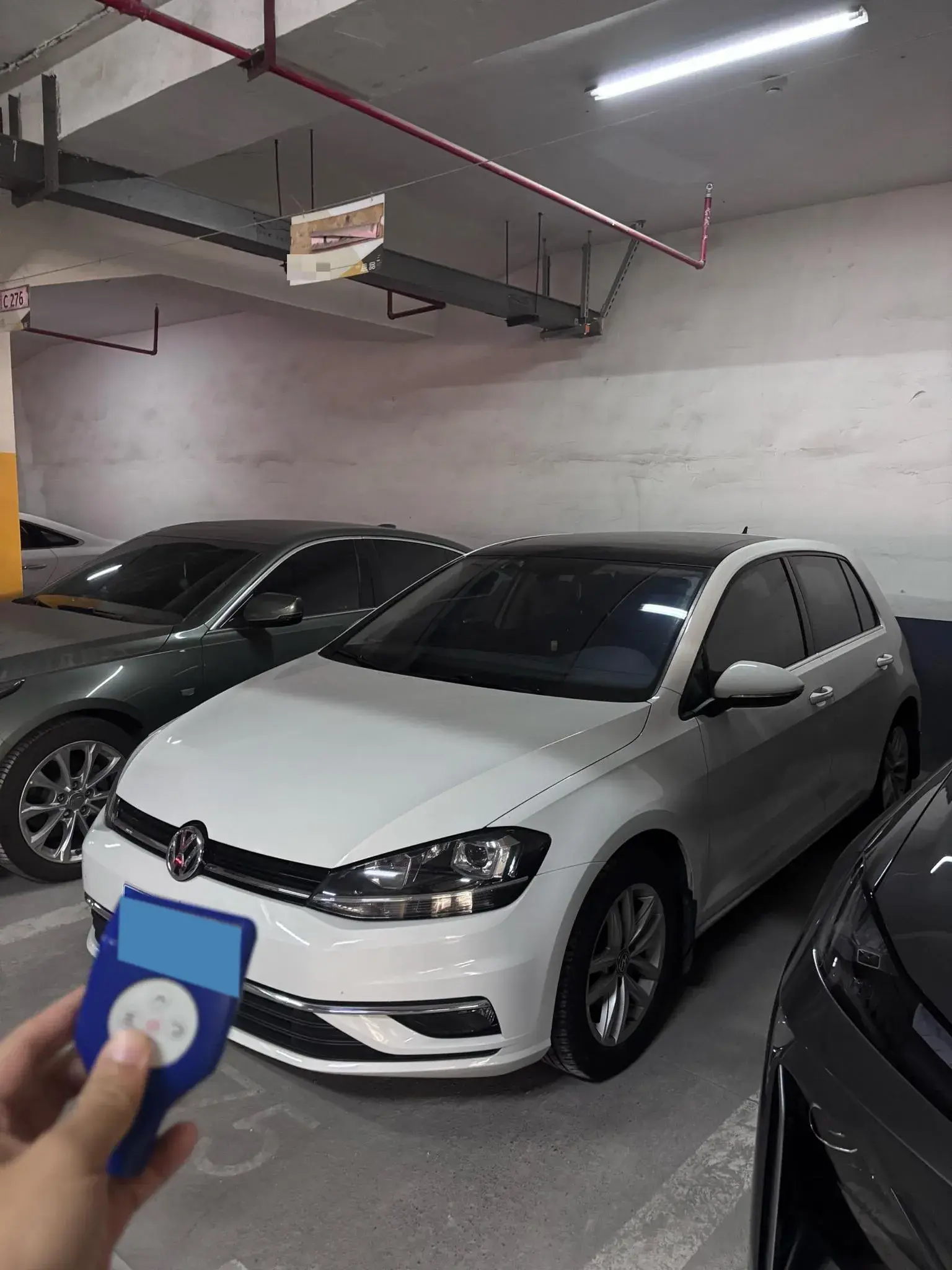 2019 VOLKSWAGEN GOLF view 1