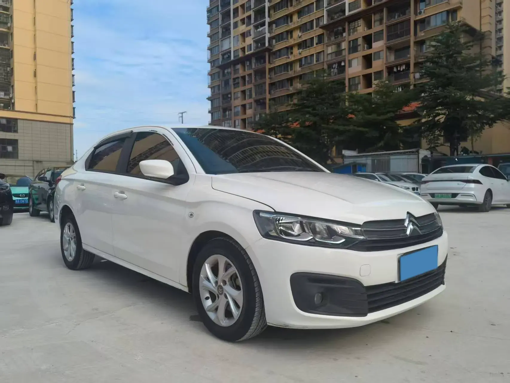 2014 CITROEN ELYSEE thumbnail 3