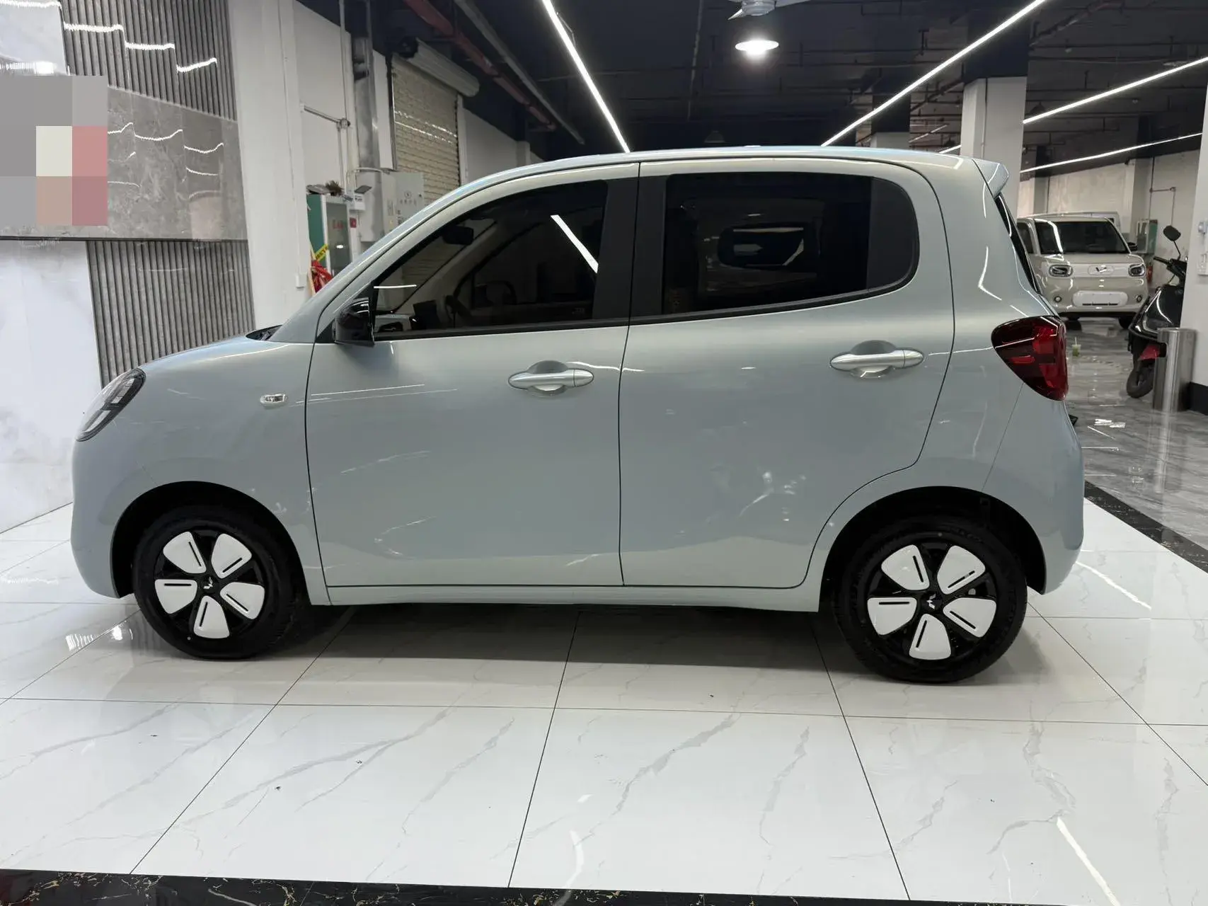 2025 WULING HONGGUANG thumbnail 2