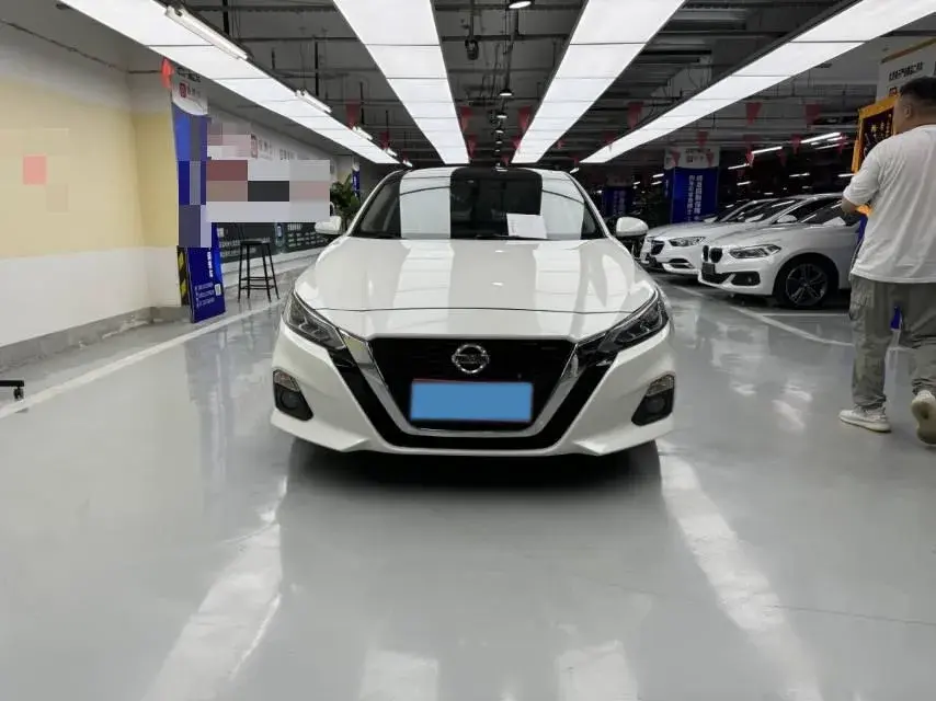 2020 NISSAN TEANA thumbnail 2