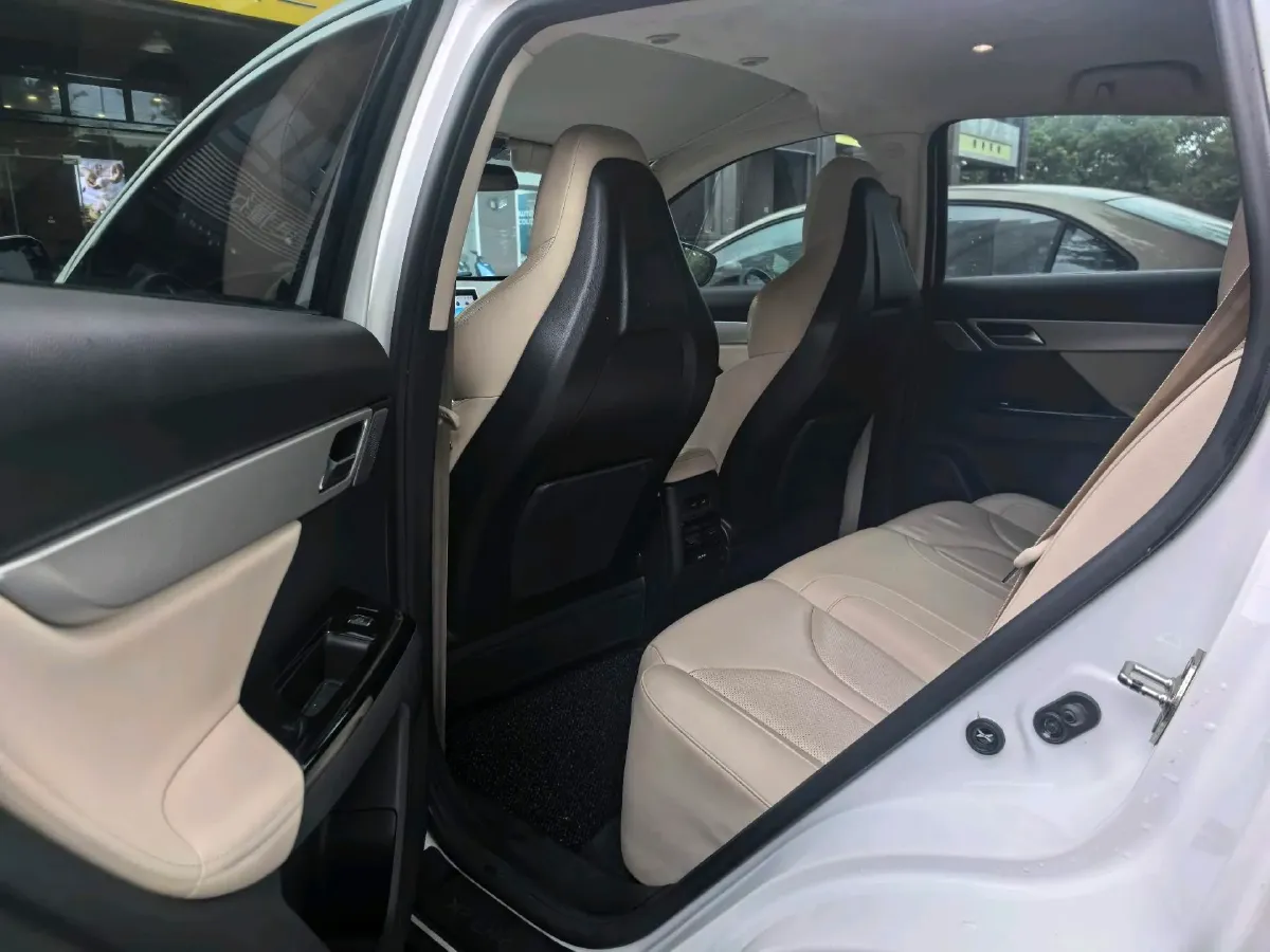 2018 Suzuki Alivio 1.6L 122HP L4 6AT,autocango,china used car exporter,china ev exporter,chinese used car exporter,chinese used ev exporter